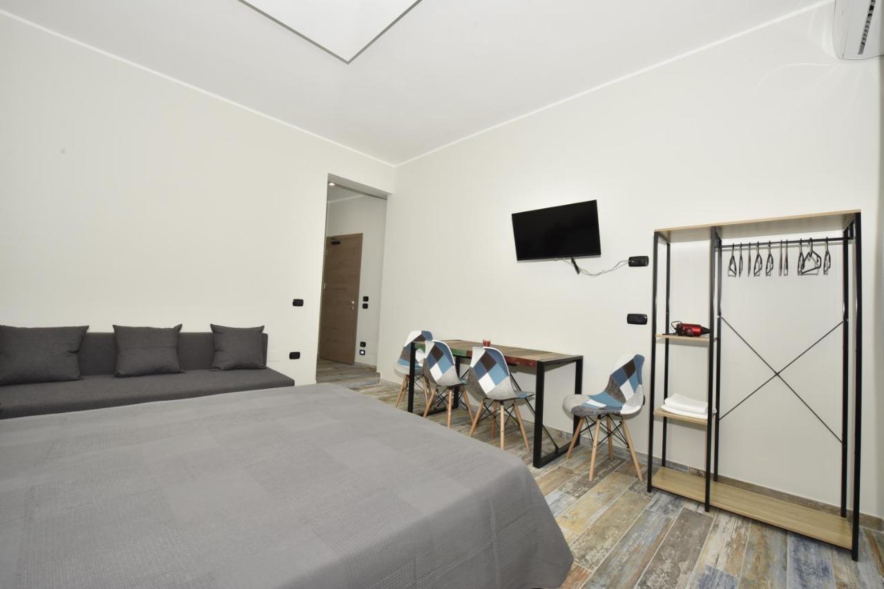 Urban Rooms Salerno Esterno foto